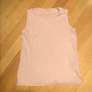 Light pink Gap tank top